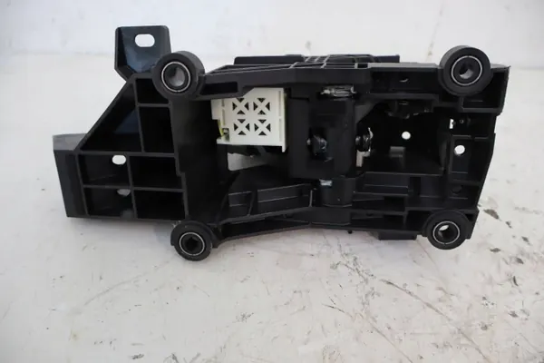 Sélecteur de Vitesses OEM WYBIERAKRAV4 pour RAV4 IV 2.0B Auto image 4