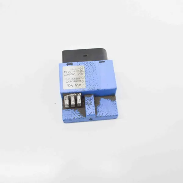 Contrôleur pompe à carburant OEM 5N0906093C Audi image 3
