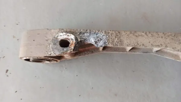 Bridge Support Mercedes Vito Viano A6393530347 image 3