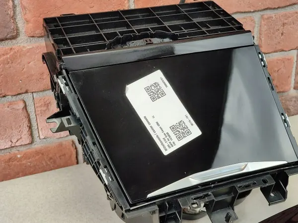 OEM 6809803 Bekerhouder & NFC-Oplaadframe Piano Zwart image 4