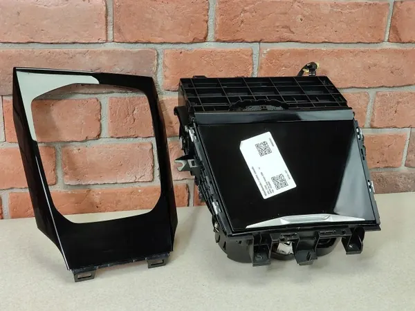 OEM 6809803 Bekerhouder & NFC-Oplaadframe Piano Zwart image 9