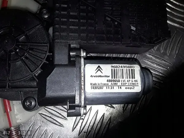 Fensterheber Citroen C4 Grand Picasso OEM 400965D image 4