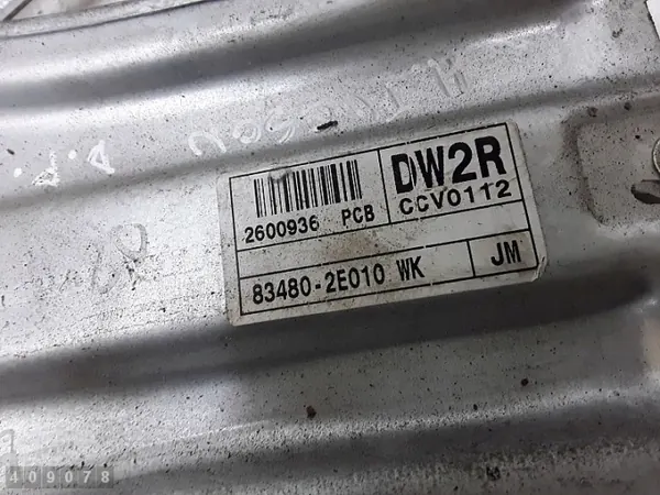 Hyundai Tucson Fensterheber OEM 834802E010 image 4