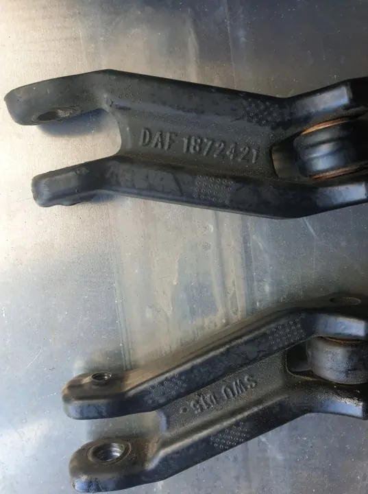 DAF XF Euro 6 cabine kantelbalkverbinding OEM 1872421 image 4