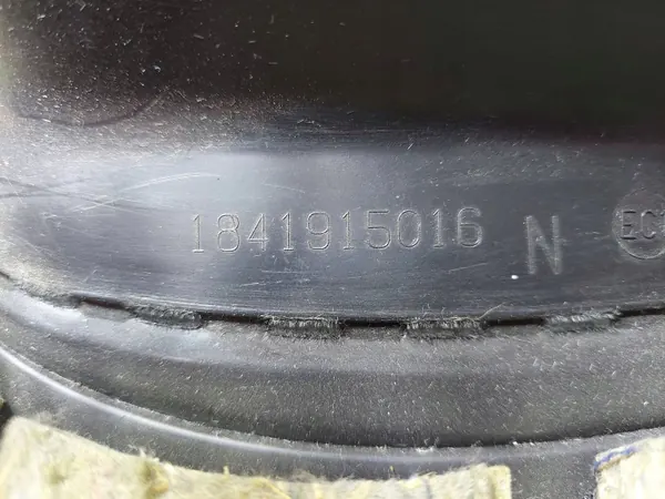 OEM 1841915016 Passagerarhandskfack för Skoda Superb I image 8