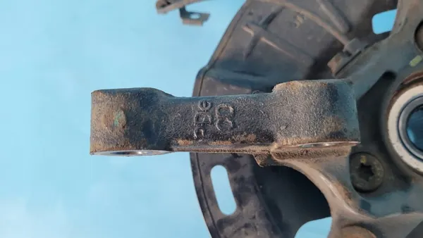 HYUNDAI i30 III 22r rechter voorste draagarm OEM 51716-G4AA0 image 7