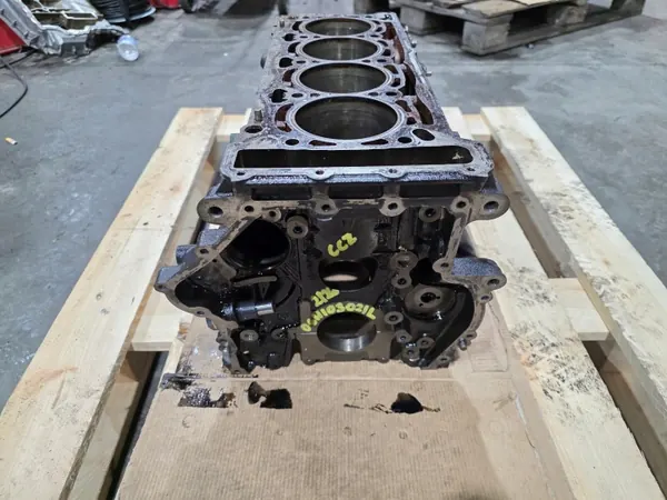 Bloco motor OEM 06H103021L 2/26 para 2.0 TFSI TSI image 4