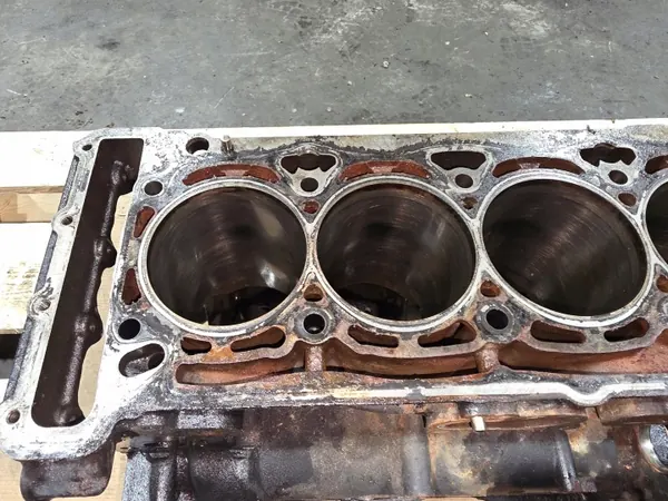 Bloco motor OEM 06H103021L 2/26 para 2.0 TFSI TSI image 5