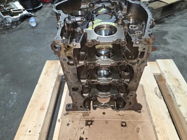 Bloco motor OEM 06H103021L 2/26 para 2.0 TFSI TSI image 9