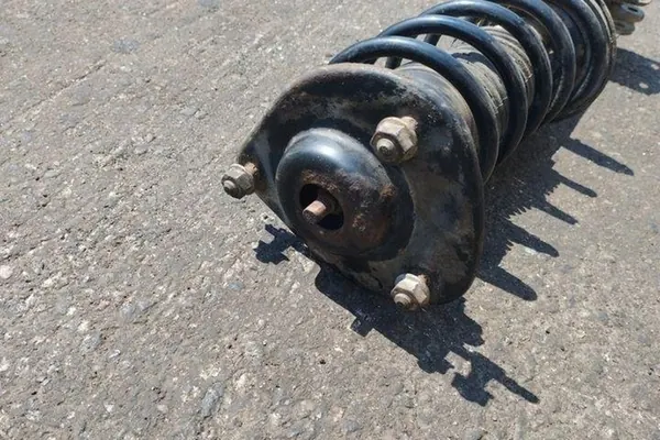 Ammortizzatore anteriore sinistro MITSUBISHI COLT IV 4060A093 image 3