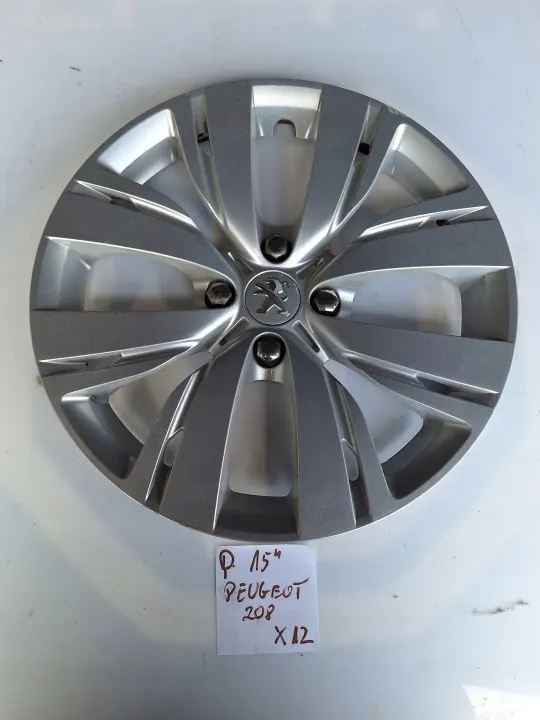 Coprimozzo 15" Originale Peugeot 208 9673846377 image 2