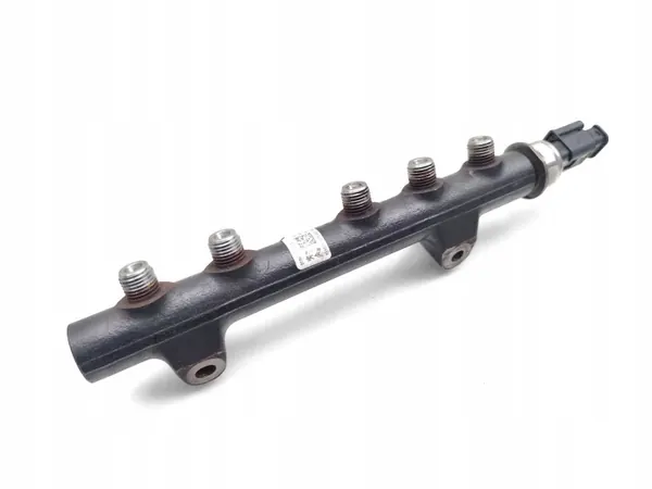 Peugeot 5008 Ruiskutuskaide OEM 9684753080 1.6 HDi image 3