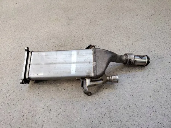 Refroidisseur EGR OEM 6291400375AOP Mercedes 4.0 CDI image 5