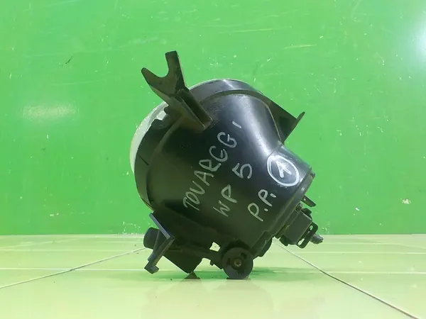 VW Touareg I 2.5 TDI Farol Direito Halógeno 7P6941700E image 4