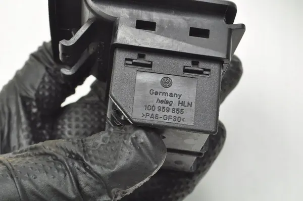 Painel de Interruptor de Janela VW New Beetle 1C 99- image 4