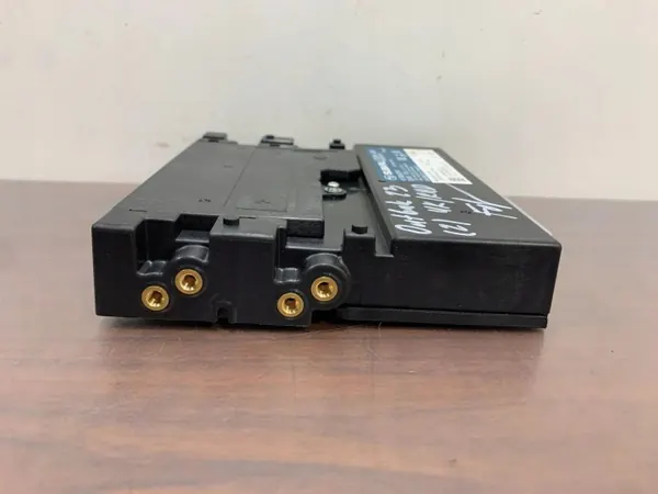 Unité de commande Subaru OE 86222AN150 d'occasion image 5