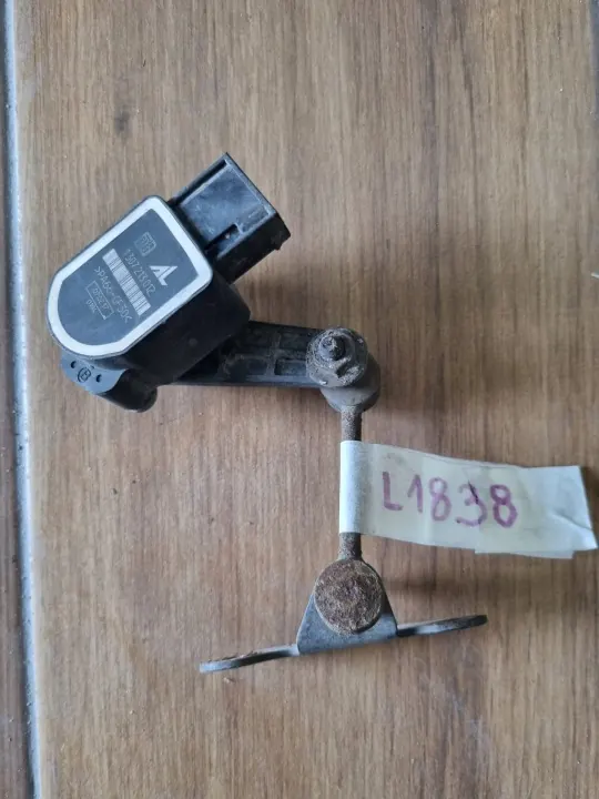 Sensor de Nivel Faro Fiat 500 Abarth OEM 1307213012 image 3