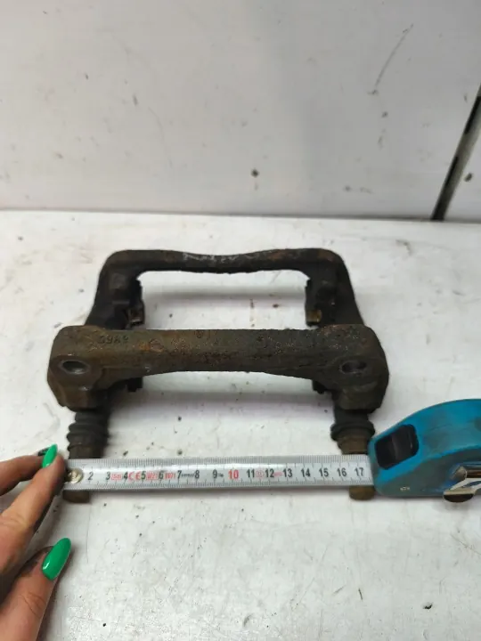 Renault OE Framt Höger Klämram för Kangoo II/III image 4