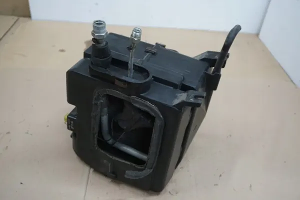 Nissan Terrano II Ilmastointi höyrystin OEM TERRANO II PAROWNIK 3,0 Di image 3