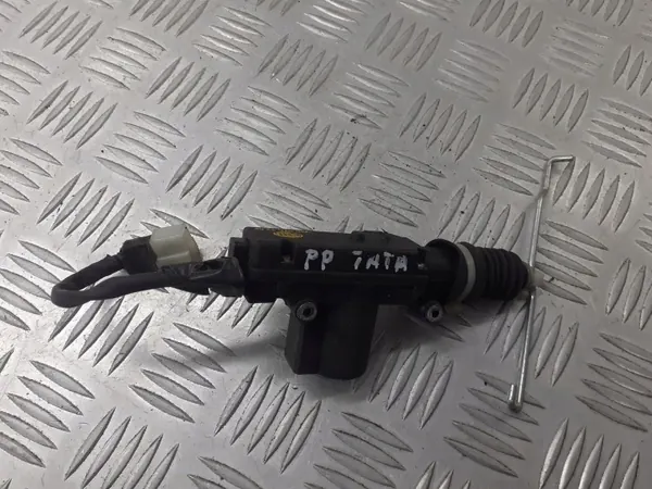 Tata Motors Deurslotactuator Rechts Voor image 2