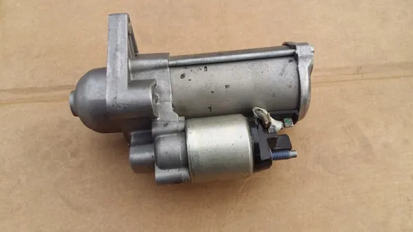 Motor de arranque Peugeot 208 308 II 508 II OE 9812879080 image 3