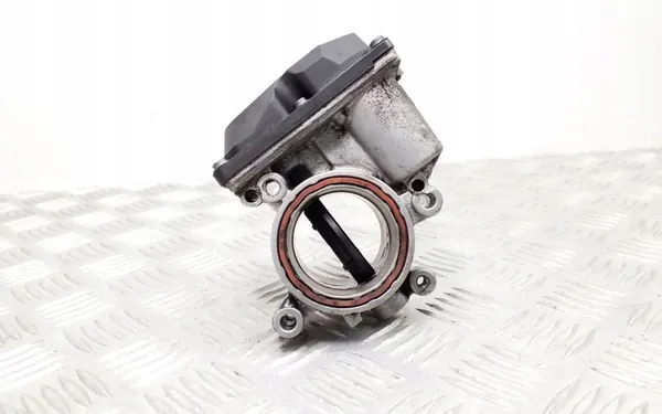 AUDI A4 B8 2.0 TDI Gasklephuis A2C83076000 image 3