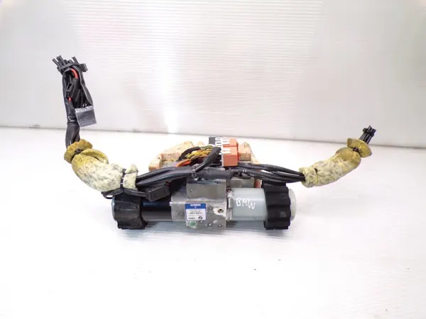Bomba de techo BMW E93 Cabrio OEM 7128780 - Usado image 2