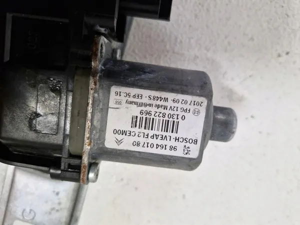 PEUGEOT 208 I 1 Elevador de Vidro Esquerdo Dianteiro 6 Pin OEM image 4