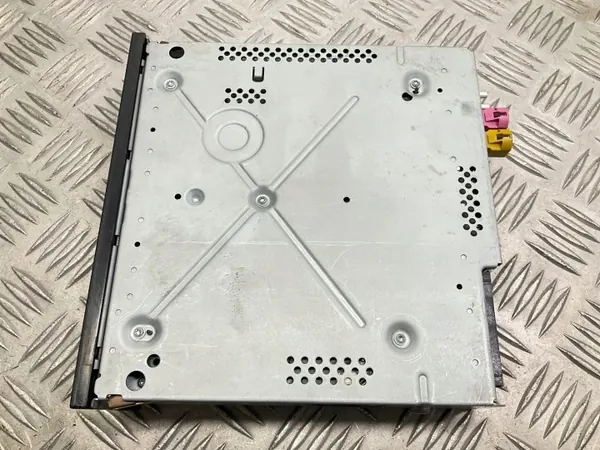 OEM 3Q0035820A CD/DVD-wisselaar voor Volkswagen Passat B8 image 3