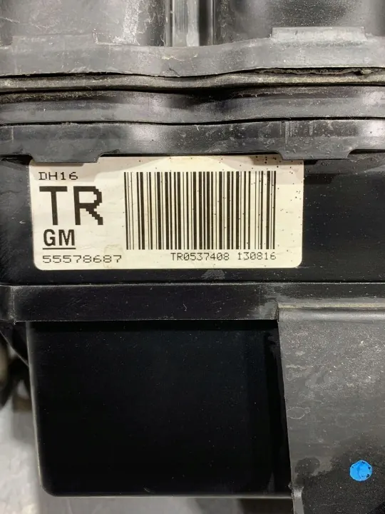 Colector de admisión FBZ19570 para Chevrolet Trax 2014 image 4