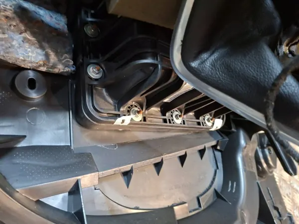 Panneau de console OEM S26279055 pour Peugeot 5008/3008 image 9