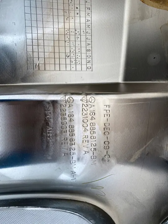 Spoiler de parachoques OEM A1648858125 para ML W164 image 6