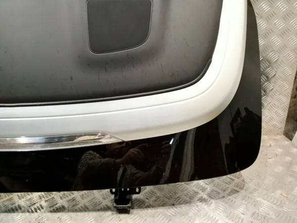 Mercedes E W238 Klappdachabdeckung OEM Teil image 7
