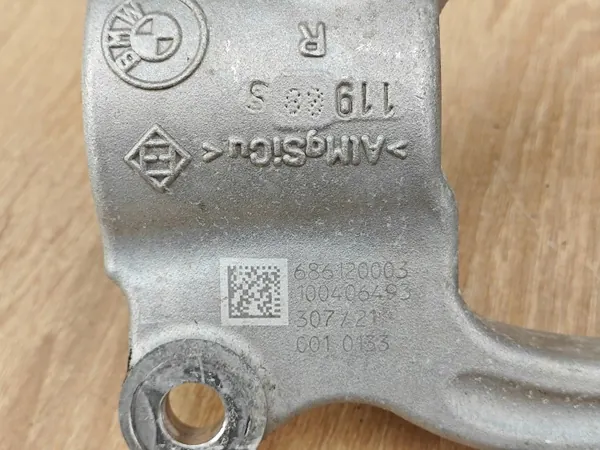 Suporte Amortecedor OEM 6861200 Direito Dianteiro BMW image 5