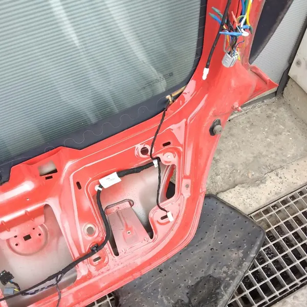 OPEL CORSA E 5D 14-19 Heckklappe Z547 image 10