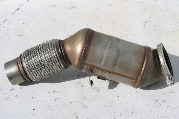 Katalysator OEM bt-cars-36692 voor BMW 5 G30 image 3