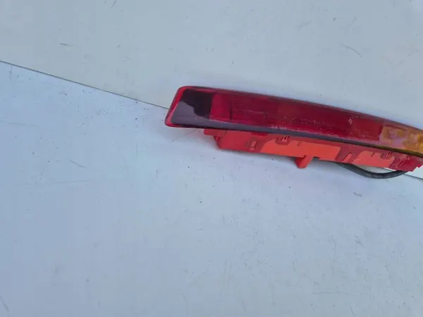 Tercer Luz de Freno Ford OE BS71-13A601-BE image 2