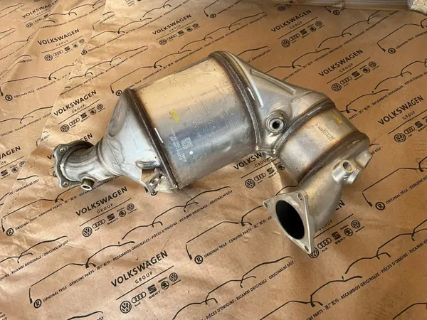 Catalisador OEM 4H0131703R para Audi Q5 3.0 TDI image 2