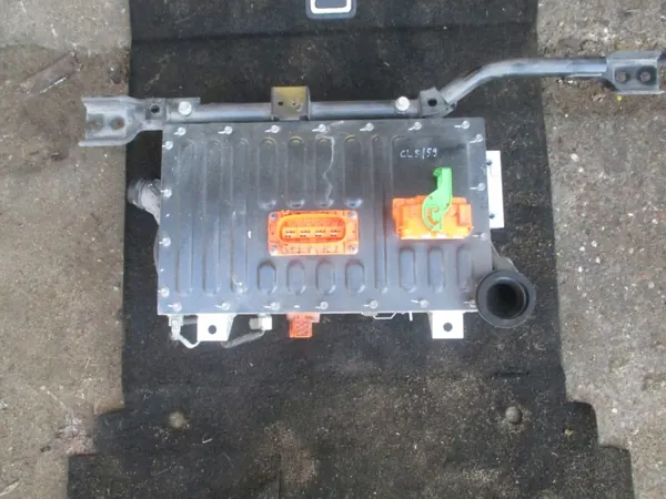 Batería Renault OE OEM 295109893R - 1Ah Usada image 2
