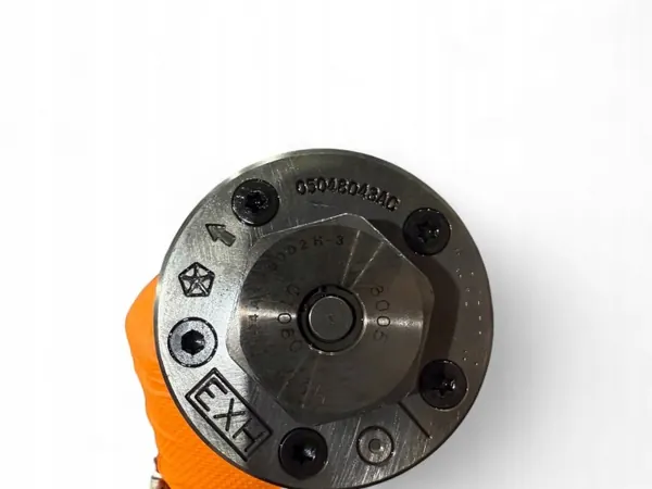 Árbol de levas Chrysler Pacifica OEM 05048043A6 - Usado image 3