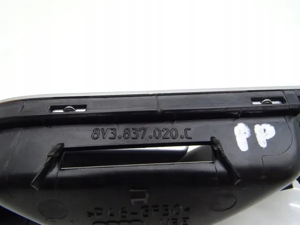 OEM 8V3837020C Vordere rechte Türgriff - Gebraucht image 7