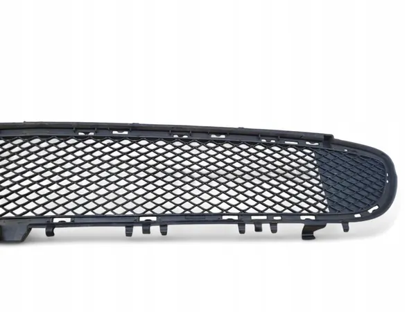 Rejilla de parachoques delantera Mercedes-Benz GLA W156 2016 image 6