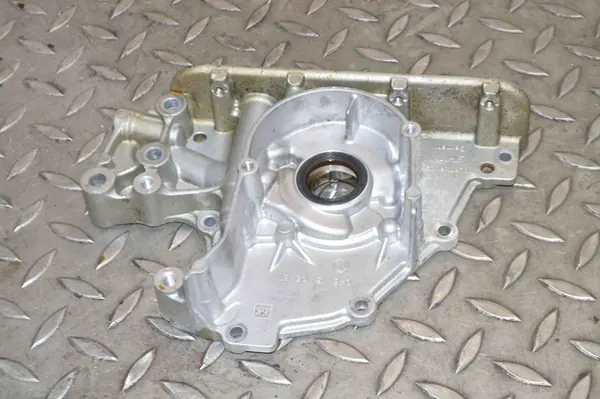 Capa de Correia VW Golf VII Variant 04E115105BM image 2