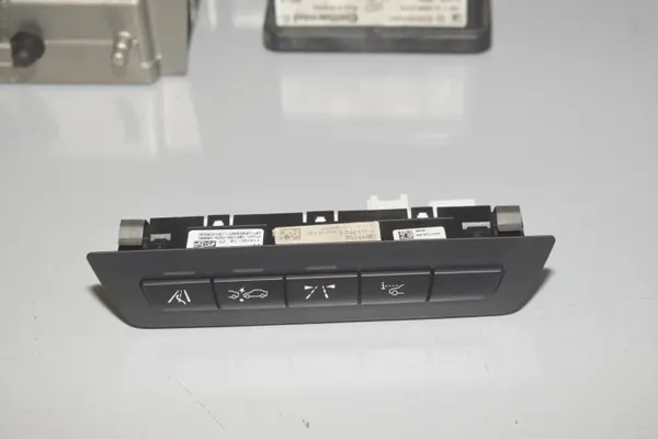 Käytetty BMW-tutka OEM 9248096 5-sarja F10:lle image 4