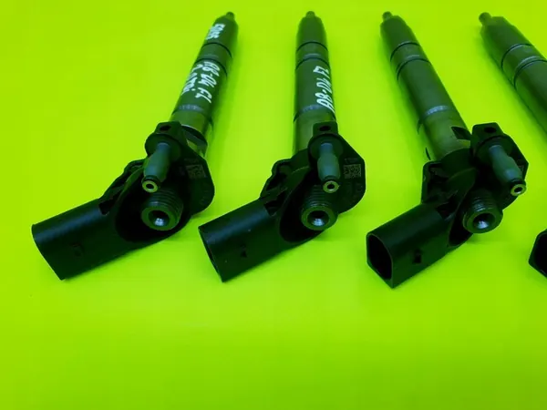 Iniettori A4 B8 A6 C7 A8 D4 FL Q7 4M Touareg 3.0 TDI OEM image 4