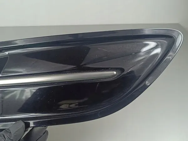 Acabamento da grade direita KIA Stinger 2019 86420J5300 image 5