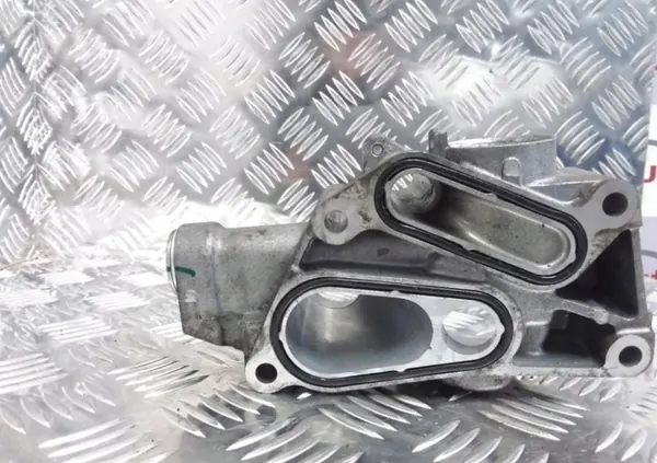 Carcasa termostato Honda CR-V OEM ARA3711 Usado image 4