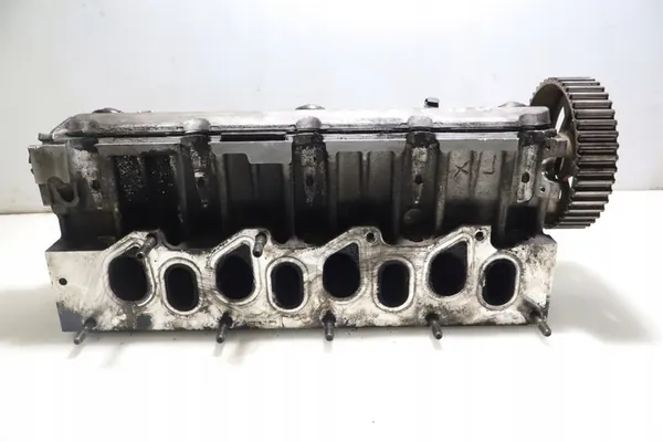 Engine Head Renault Megane Scenic II 1.9DCI OEM 8200060882 image 3