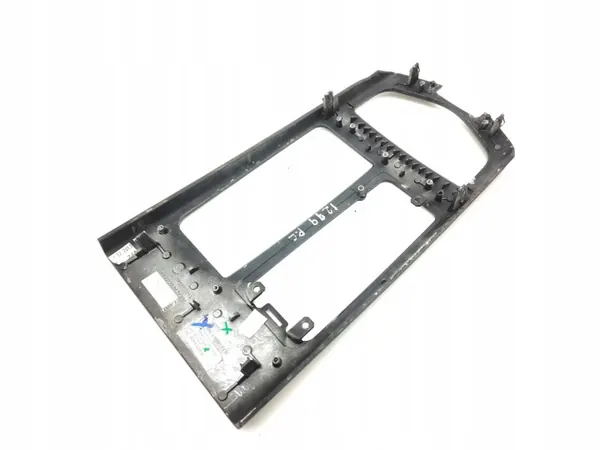 Maserati Ghibli 2014 mittkonsolpanel OEM 33633245 image 10