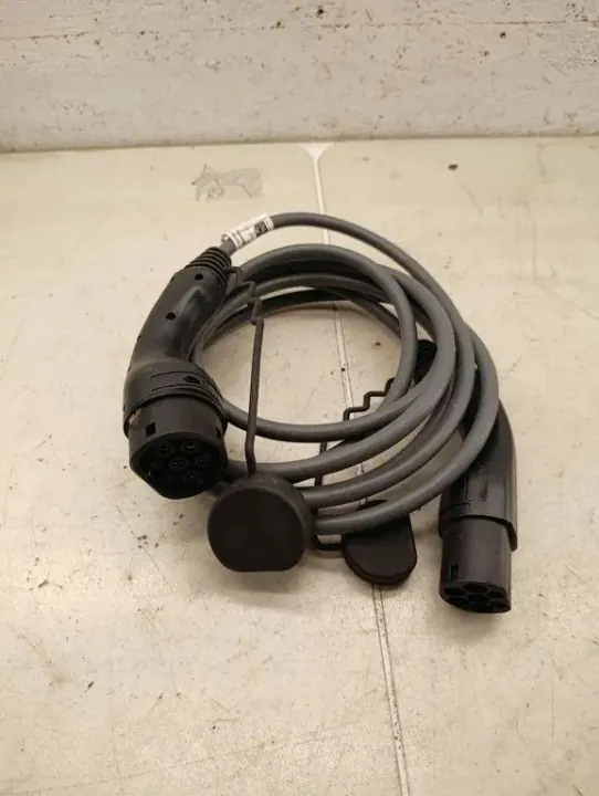 BMW I3 (I01) Battery Charging Cable 7827899 2022 image 5